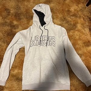 Men’s Large gray Under Armour hoodie